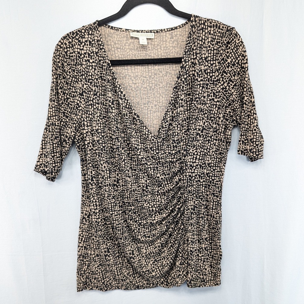 Dana Buchman Women's‎ M Ruched V Neck 3/4 Sleeve Top Beige Black Print